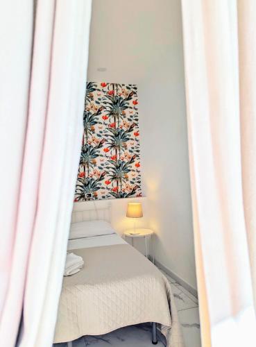 Deluxe Double Room image 9