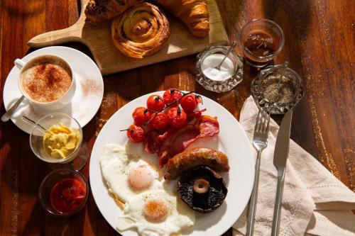 Exterior view, The Terrace Suite in Southleigh