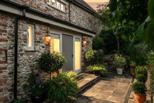 Exterior view, The Terrace Suite in Southleigh