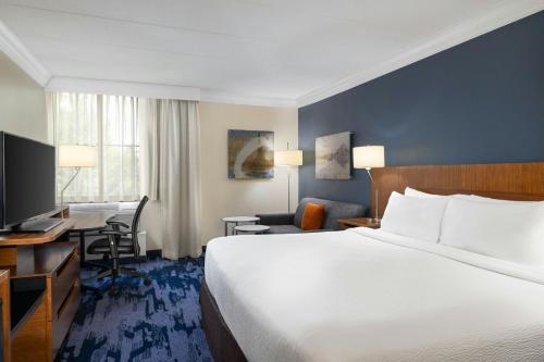 Fairfield by Marriott Inn & Suites Herndon Reston, Херндон (фото 7)