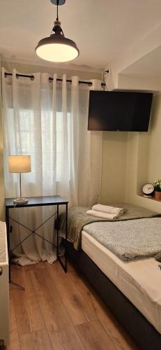 1 twin bed