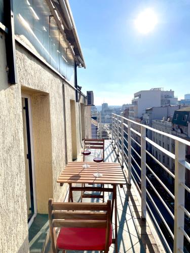 One-Bedroom Apartment image 10