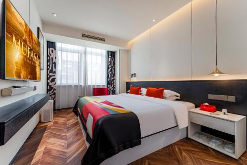 room detail thumbnail 0