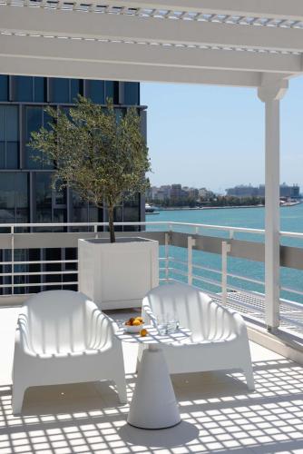 設施, 比雷埃夫斯港塔酒店 - 畫廊酒店旗下 (Port Tower Piraeus , Member of Gallery Hotels) in 比雷挨夫斯
