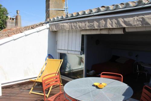 Duplex climatise avec terrasse in Agde City Center