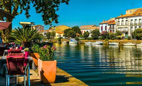 Duplex climatise avec terrasse in Agde City Center