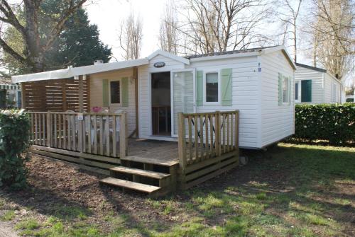 Mobil-home équipé pour un séjour au vert avec piscine gîte à louer Rilly-sur-Vienne