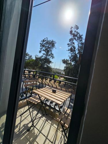 Mingles Suites 3