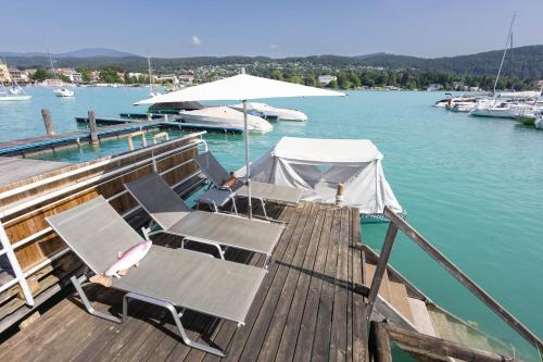 Hotel Garni Wurzer – Velden, CA