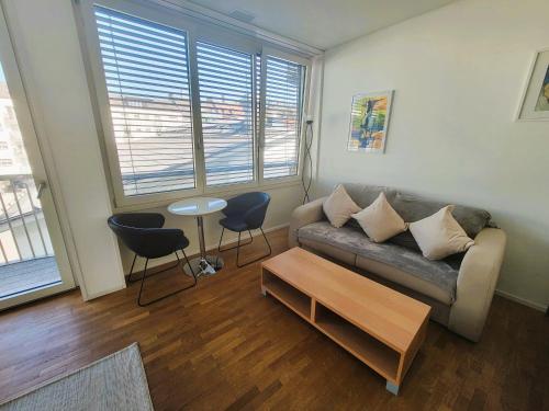 Stylish Zurich Apartment with Balcony Self Check-In A Hoh, Curych (fotografie 7)