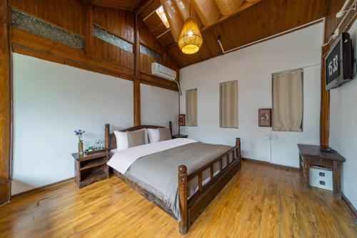 Superior Double Room image 4