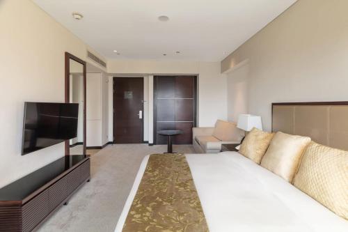 JW Marriott Dubai Marina - Perfect Views, Free Pool, Dubai