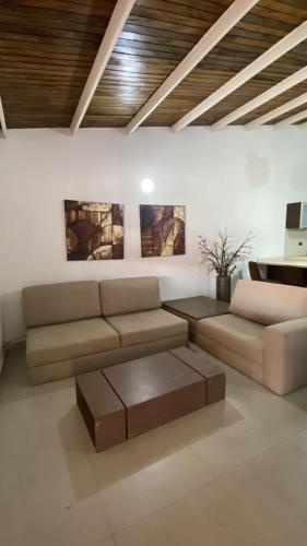 Family Home with Grill, 5 Minutes from the Beach in Margarita Island