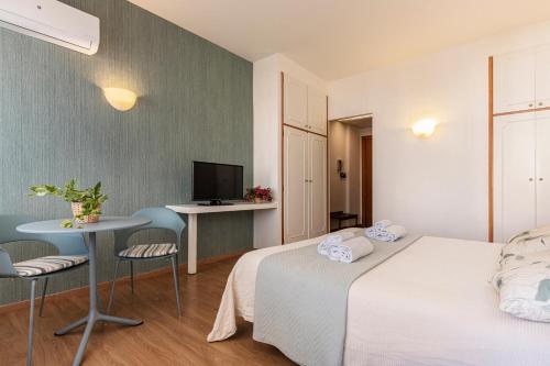1 twin bed
