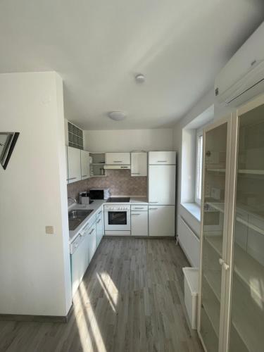 Apartment 6 in 克雷斯蒙斯特