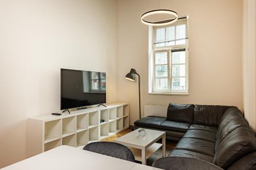 Apartment - Split Level image 4