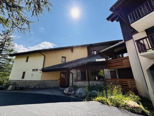 Studio renove de 26 m² pour 4 pers avec balcon, acces pistes, animaux admis - Vallandry - FR-1-757-1 in Peisey-Nancroix