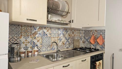 ห้องครัว, Jasmine House Apartament 8 pax Ustica in อุสติกา