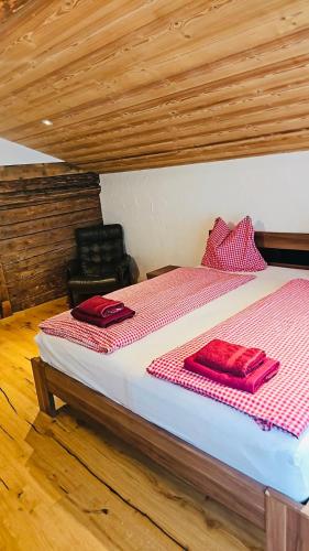 Cozy Alpine Apartment by Apartments Capricorn in Gsteigwiler, Schweiz