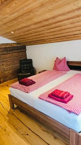 Cozy Alpine Apartment by Apartments Capricorn in Gsteigwiler, Schweiz