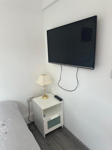 Cosy Studio Near Wembley Stadium OVO, Londyn (zdjęcie 5)