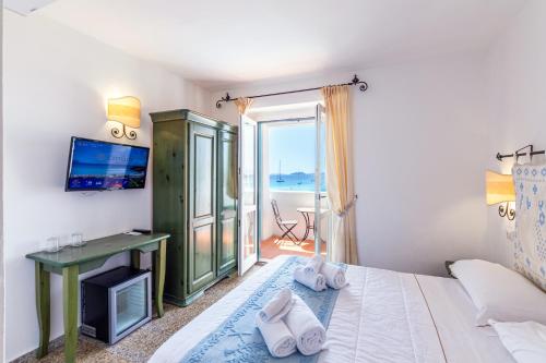 โรงแรมกาสเตลโล (Hotel Castello) in กอลโฟ อรันชี