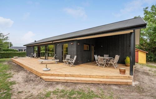 Stunning Home In Juelsminde With Wifi