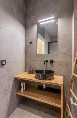 Luxurius Studio Near Plaka & Acropolis 1 - image 4