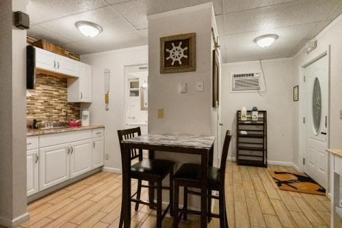 The Beachside in ซีราคิวซ์