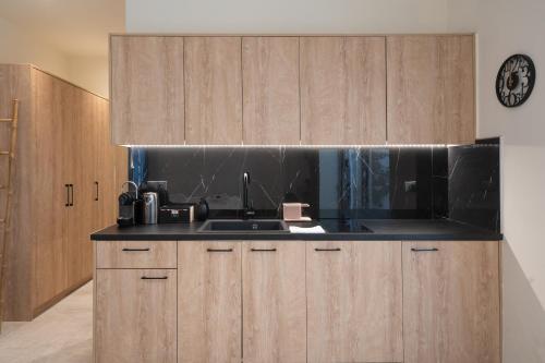 Luxurius Studio Near Plaka & Acropolis 3 - image 10