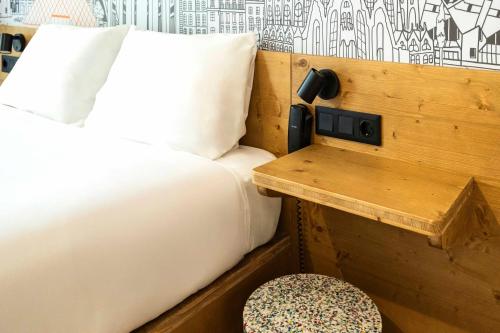 Double Room image 1