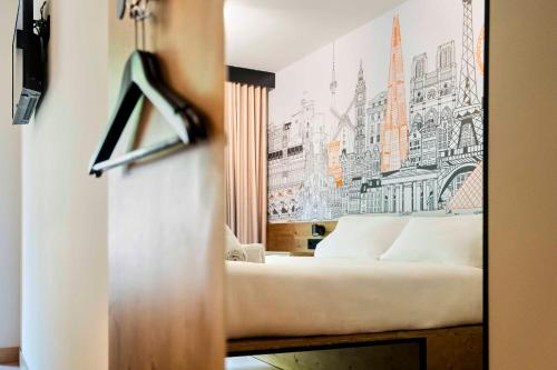 Double Room - Disability Access image 3