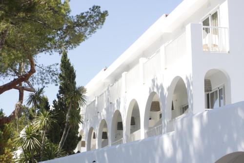 BG Portinatx Beach Club Hotel in Portinatx