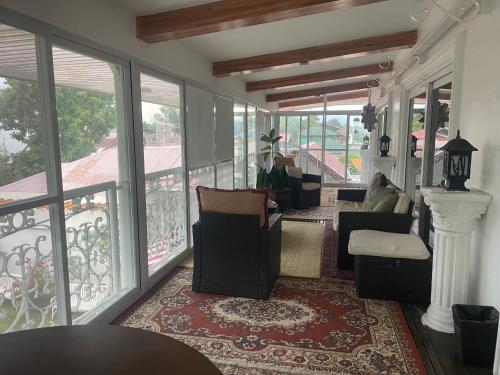 I Love Villa Victoria Resort in San Roque