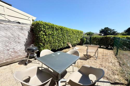 Maison refaite a neuf - Piscine et parking prive in Guidel