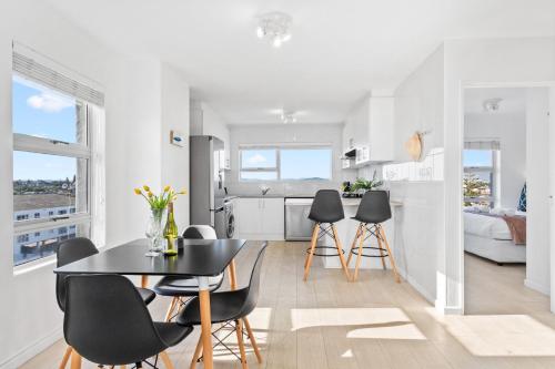 Ocean View B503 - main image