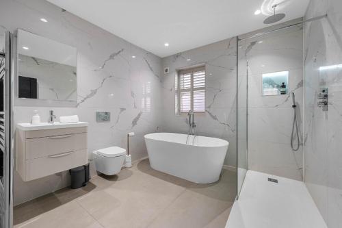 Luxury 5 Star Didsbury Home by City SuperHost, Manchester (zdjęcie 10)