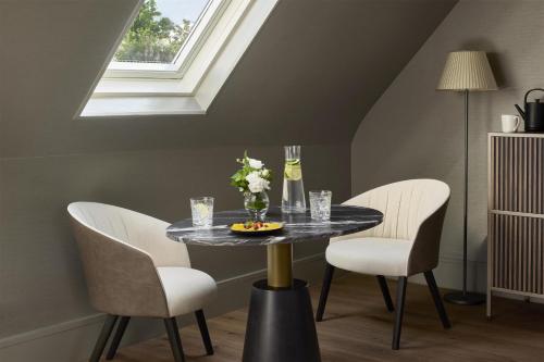 Hôtel Beauchamps - image 12