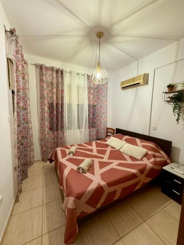 Alison rooms in لارنكا