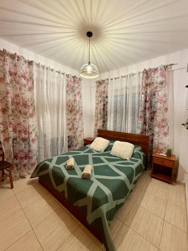 Alison rooms in لارنكا