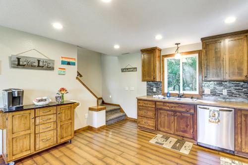 'Elbow Lake Escape' w/ Dock in Underwood! in Batlleika (MN)