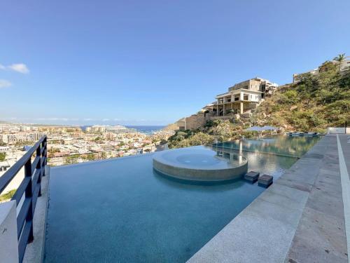 The best views and location 2 BD - image 5