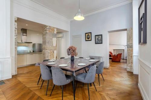 Charlie - Furnished apartment 260m² Downtown Lyon, Lyon (photo 7)