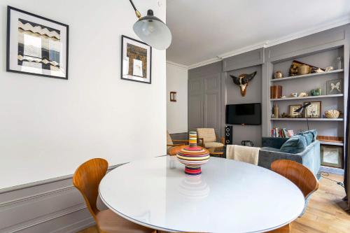 Curiosité - Furnished apartment - Downtown Lyon, Lyon (photo 8)