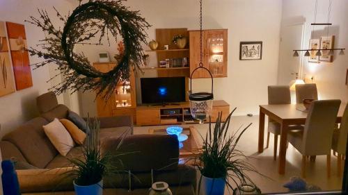 Haus Waldblick - Ferienwohnung Sonnenplätzchen, Bad Bergzabern in Bad Bergzabern, Deutschland