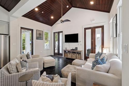 Somerset Cottage by 30A Escapes in Inlet Beach (FL)