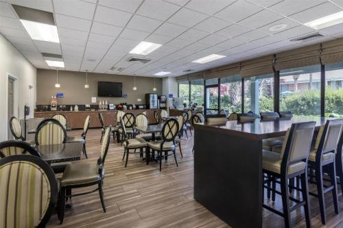 Mat og drikke, Best Western Charleston Inn near Charles Towne Landing