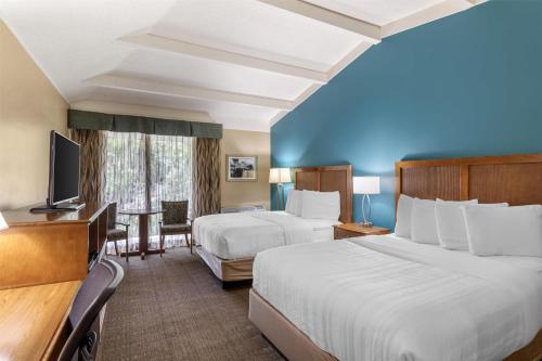 Best Western Charleston Inn near Charles Towne Landing