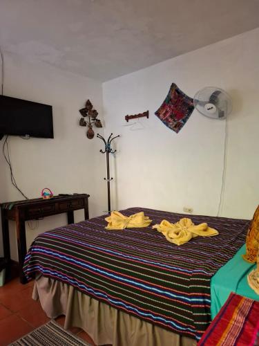 Francisco's rest house hotel - image 5