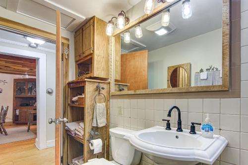 Rustic Asheville Cabin 20 Acres with Swimming Pond! - image 10